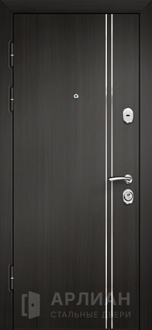 Фото №2 «Входная дверь с молдингом №204»